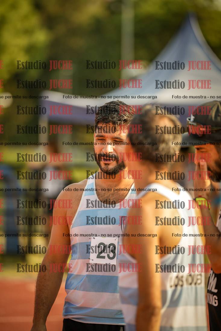 Fotos de los 1500 m llanos de varones