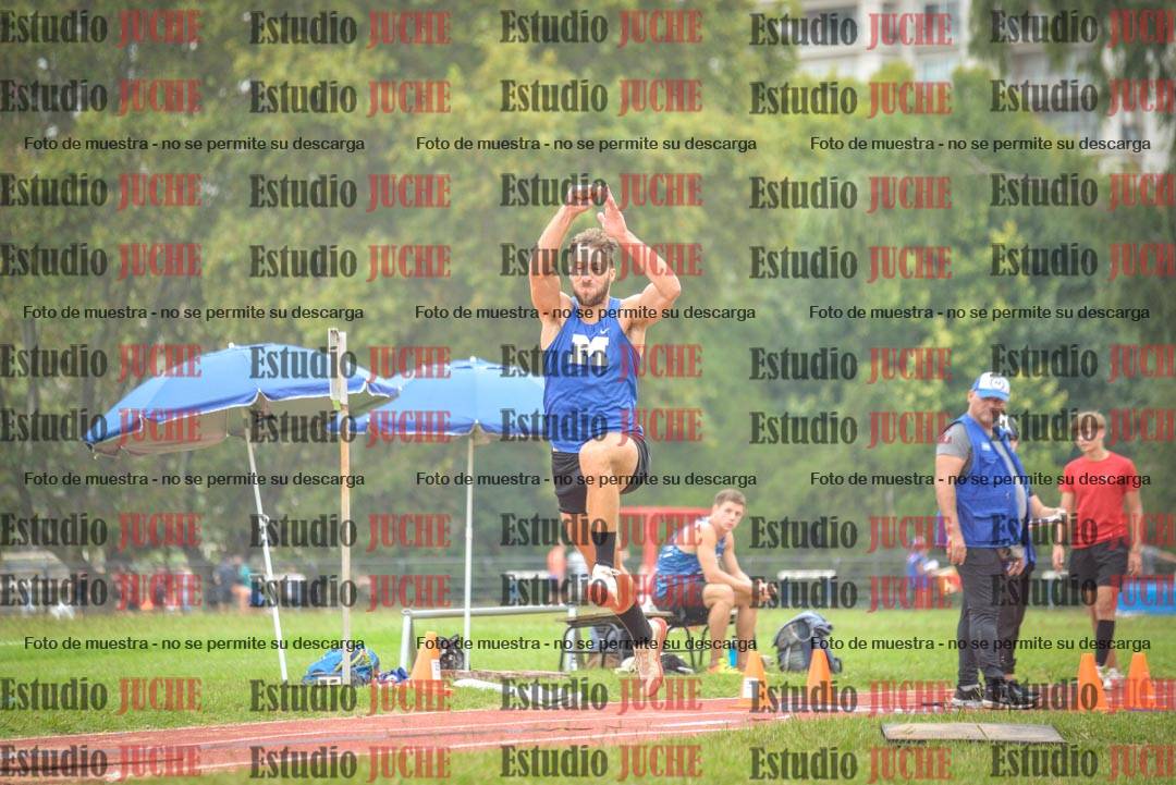 Fotos del salto triple - tabla de 11 y 13