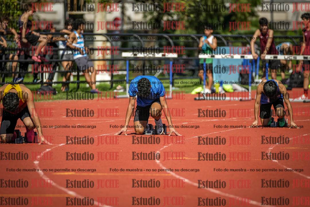 Fotos de los 200 m llanos de varones