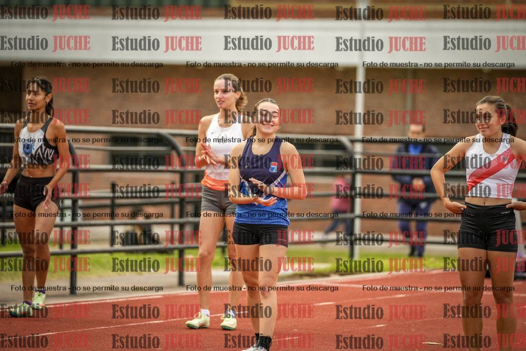 Fotos de los 100 m llanos de mujeres - FINAL