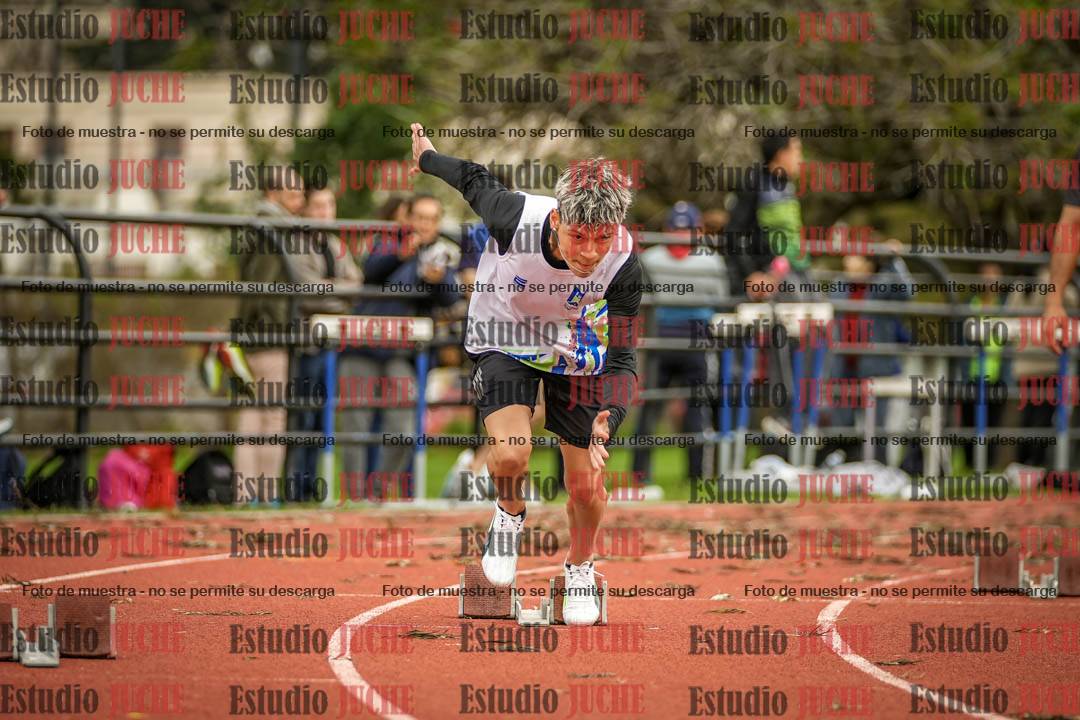 Fotos de los 200 m llanos de varones