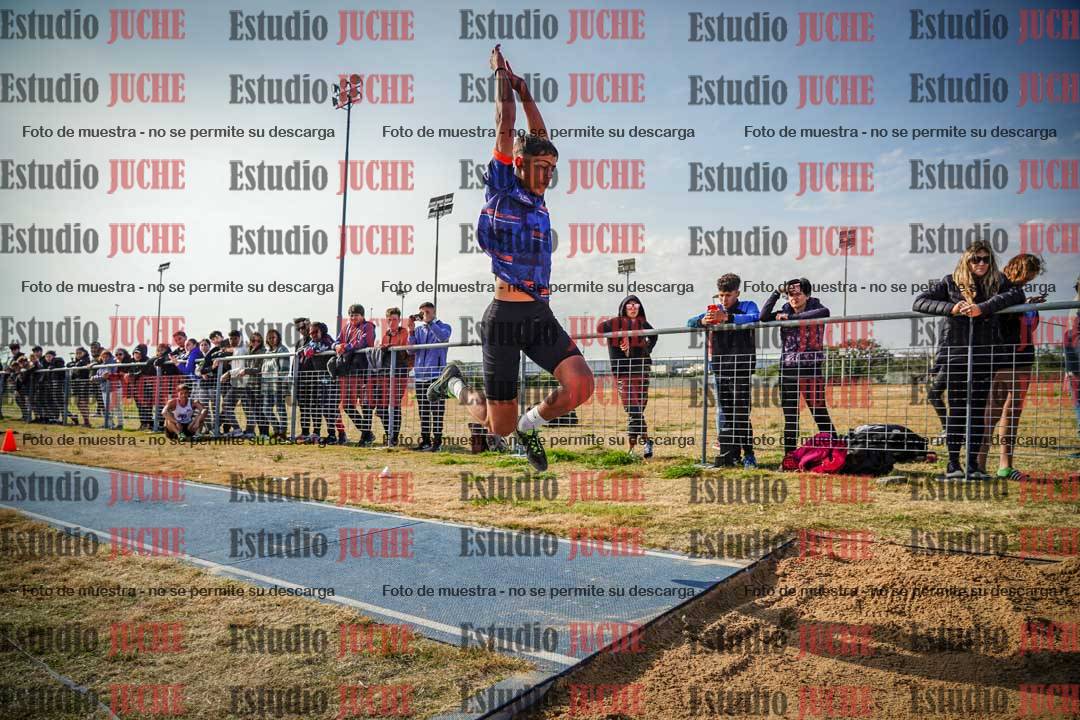 Fotos del salto triple de varones