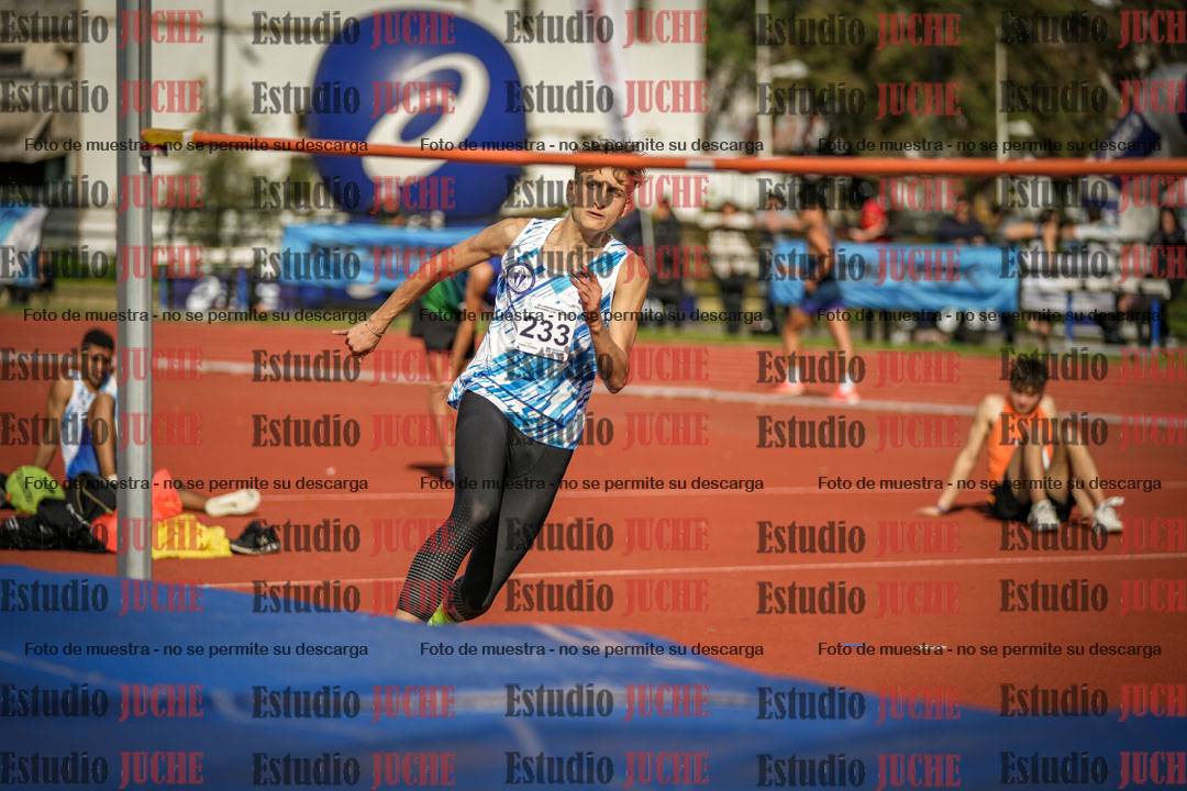 Fotos del salto en alto de varones