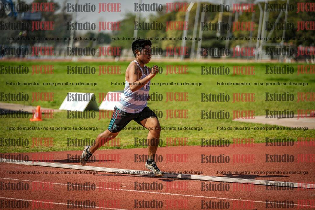 Fotos de los 1500 m llanos de varones