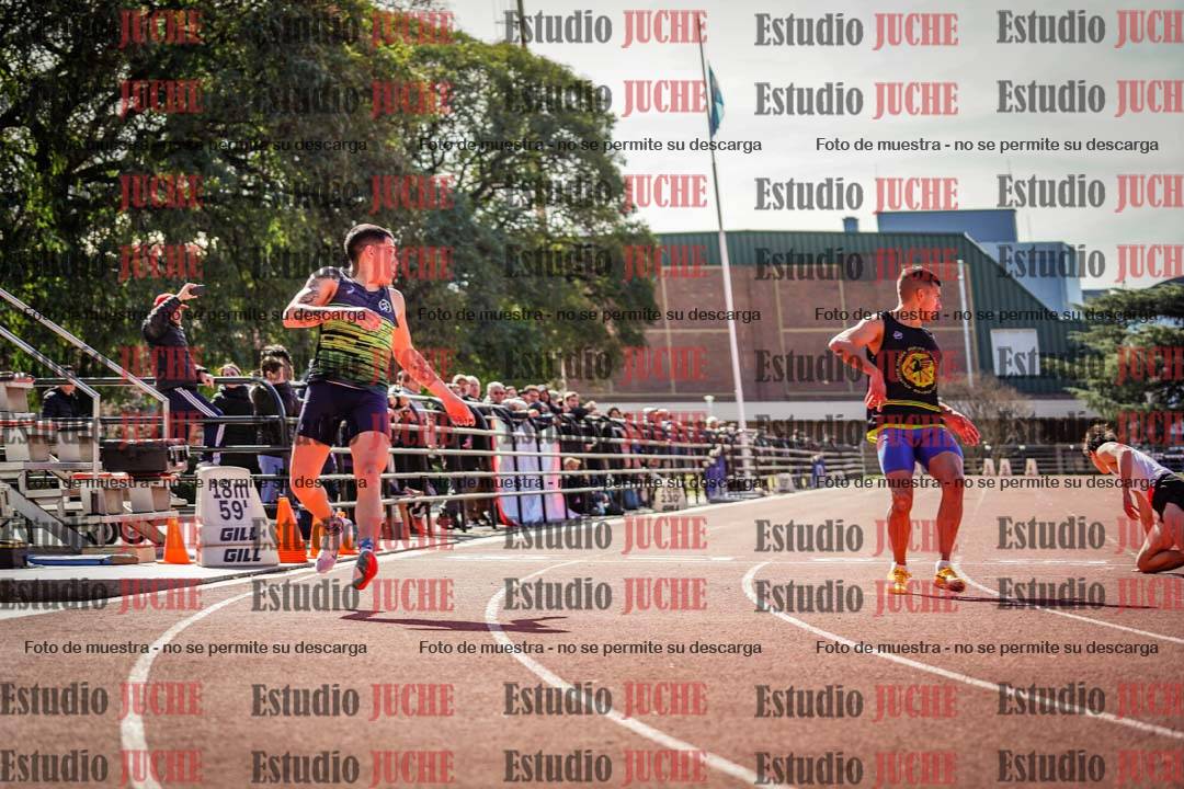 Fotos de los 200 m llanos de varones