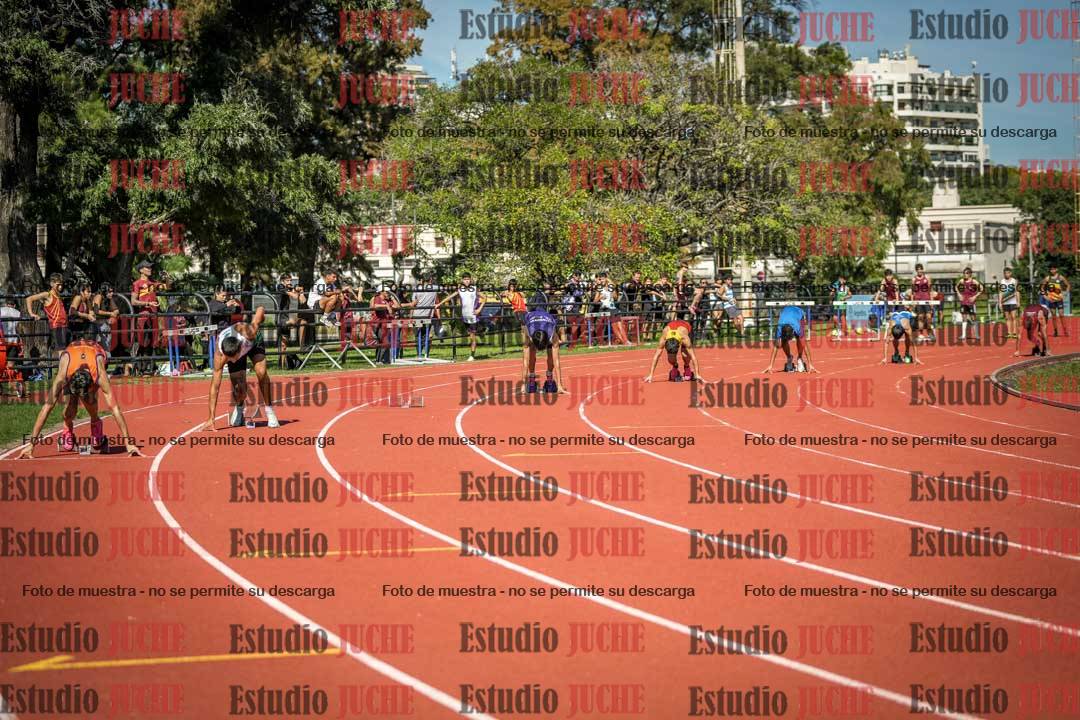 Fotos de los 200 m llanos de varones
