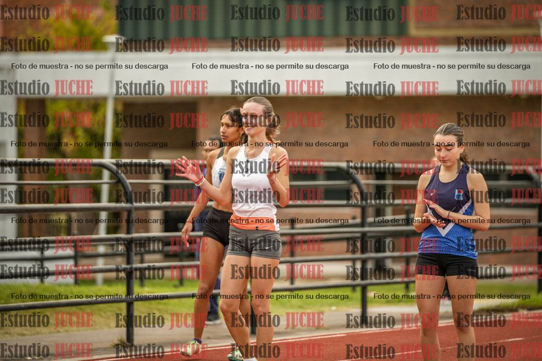 Fotos de los 100 m llanos de mujeres - FINAL