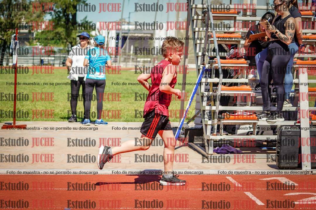 Fotos de los 1000 m llanos de varones