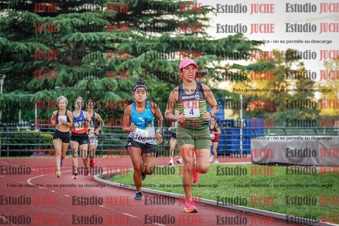 Fotos de los 1500 m llanos de mujeres