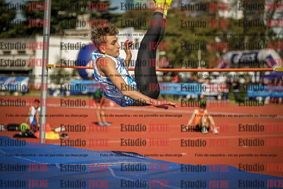 Fotos del salto en alto de varones