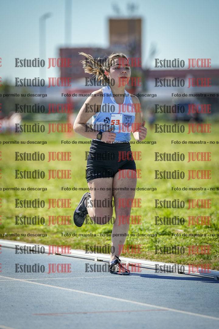 Fotos de los 5000 m llanos de mujeres y varones