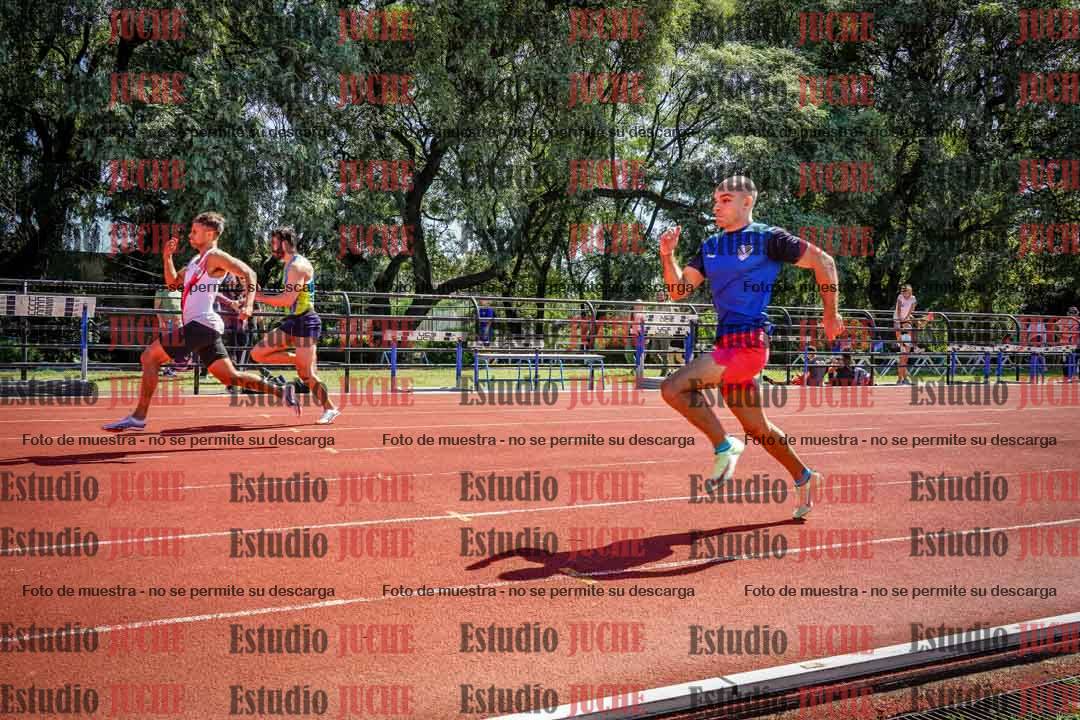 Fotos de los 100 m llanos de varones