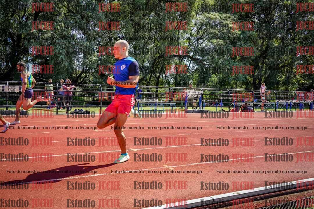 Fotos de los 100 m llanos de varones