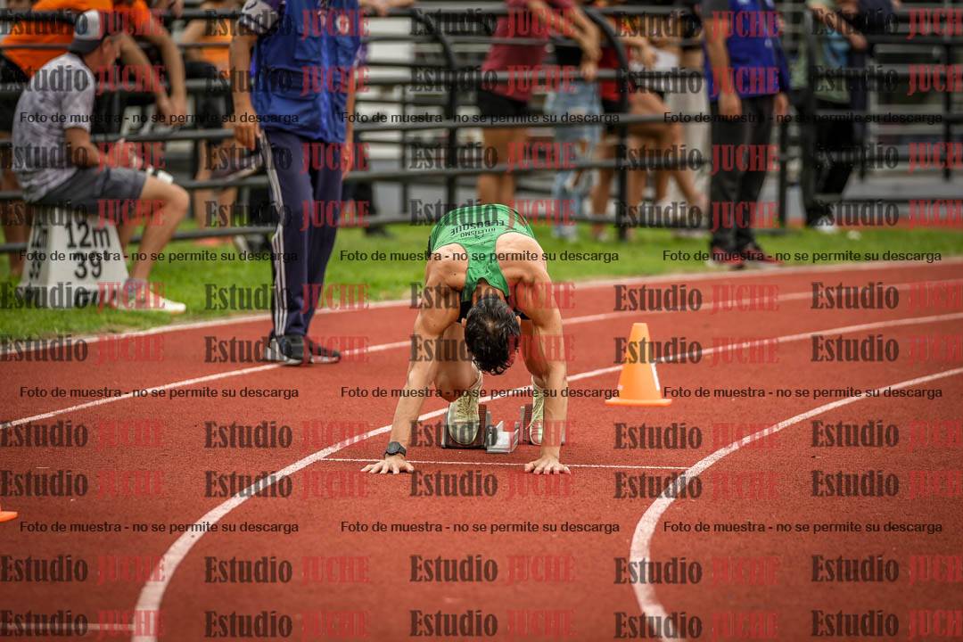 Fotos de los 400 m llanos de varones