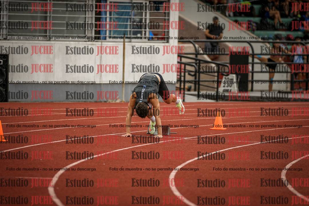 Fotos de los 400 m llanos de varones