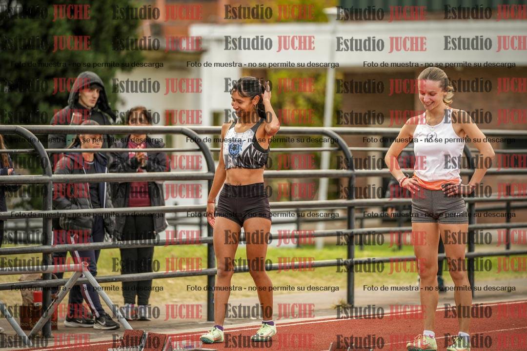 Fotos de los 100 m llanos de mujeres - FINAL