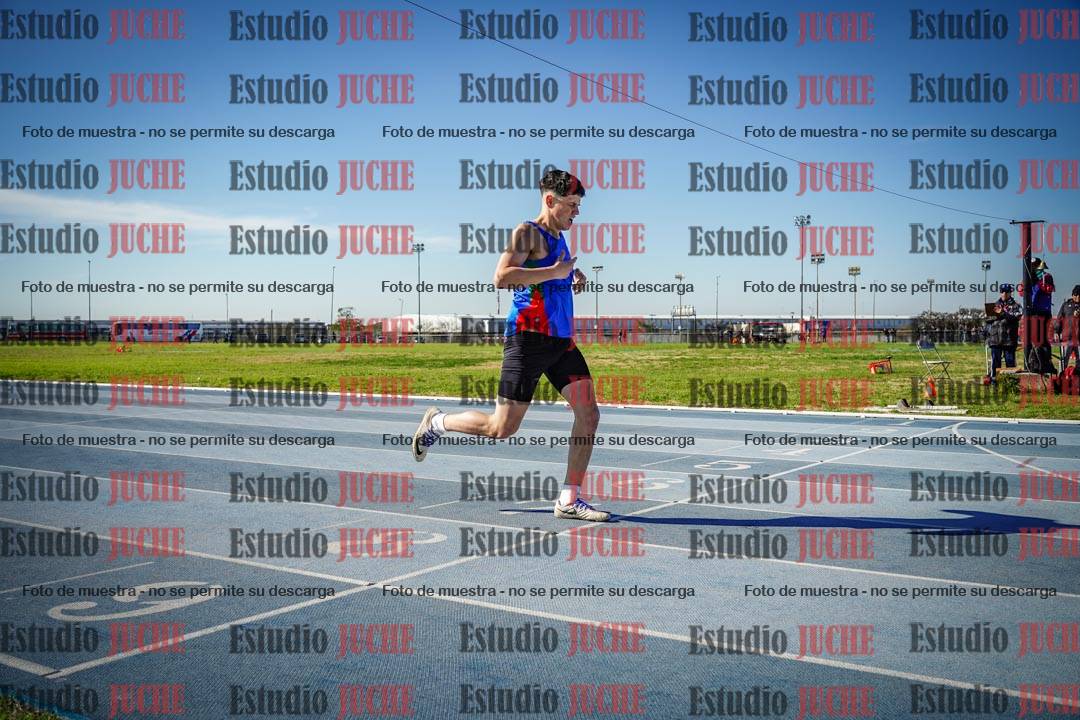 Fotos de los 400 m llanos de varones