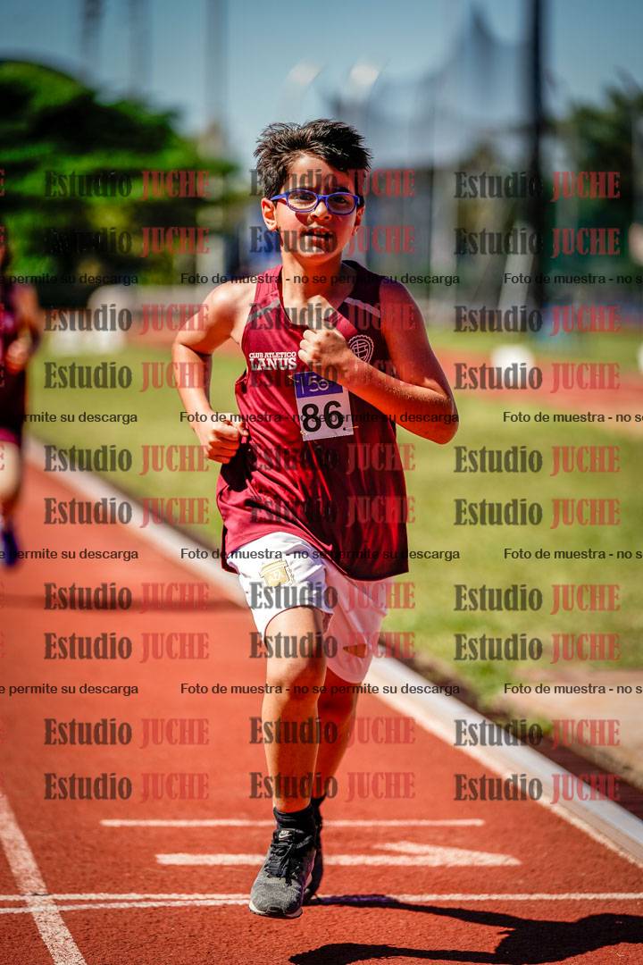 Fotos de los 1000 m llanos de varones