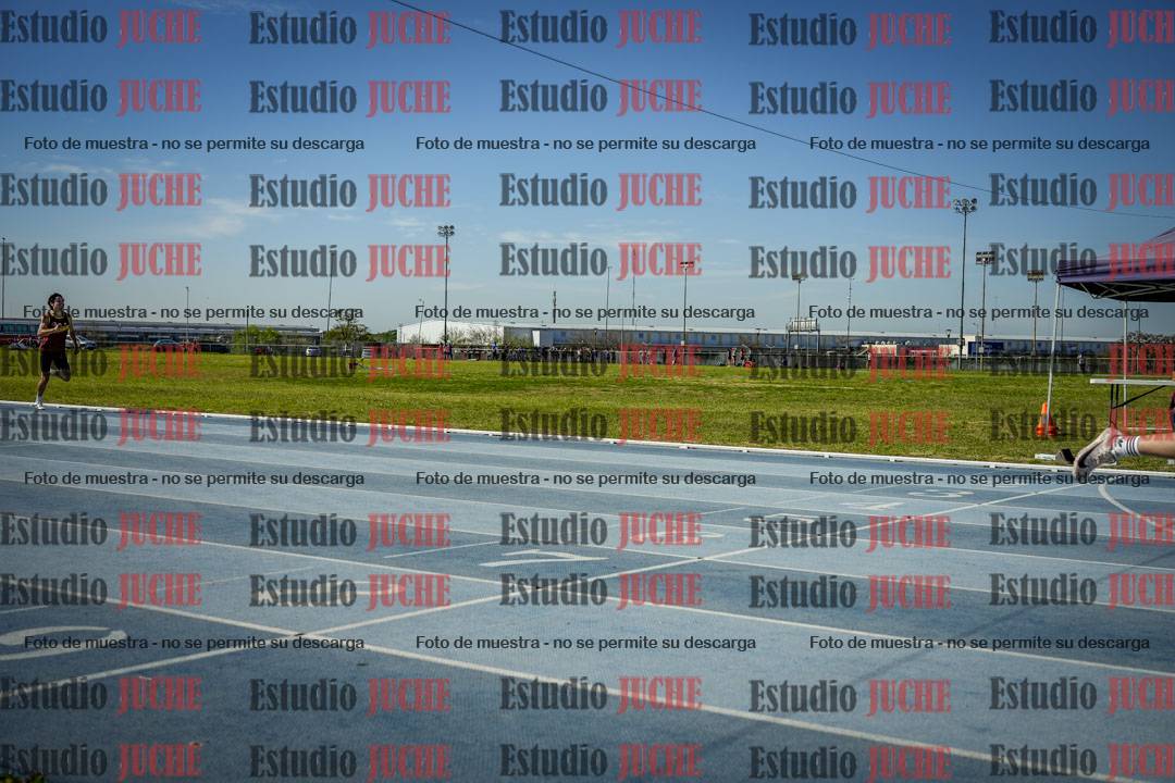 Fotos de los 400 m llanos de varones