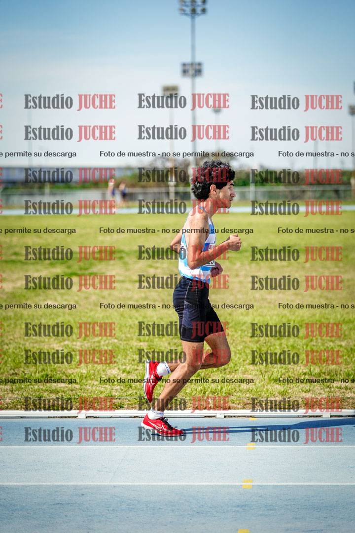 Fotos de los 3000 m llanos de varones