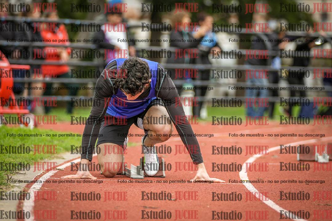 Fotos de los 200 m llanos de varones