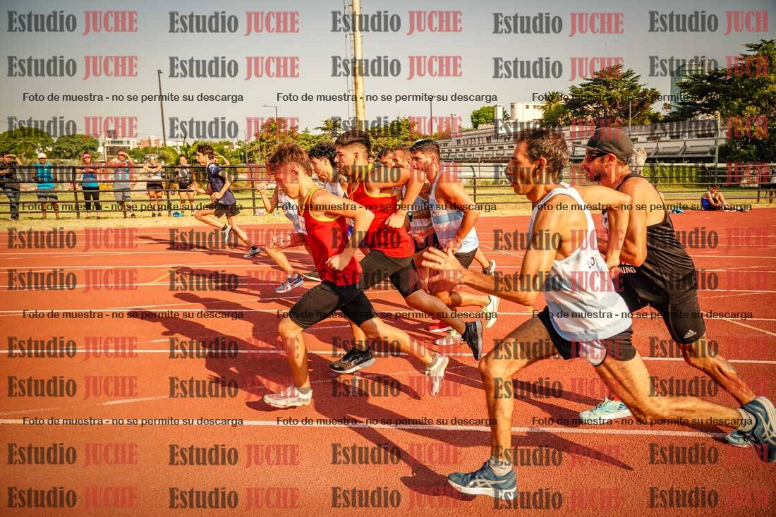 Fotos de los 1500 m llanos de varones