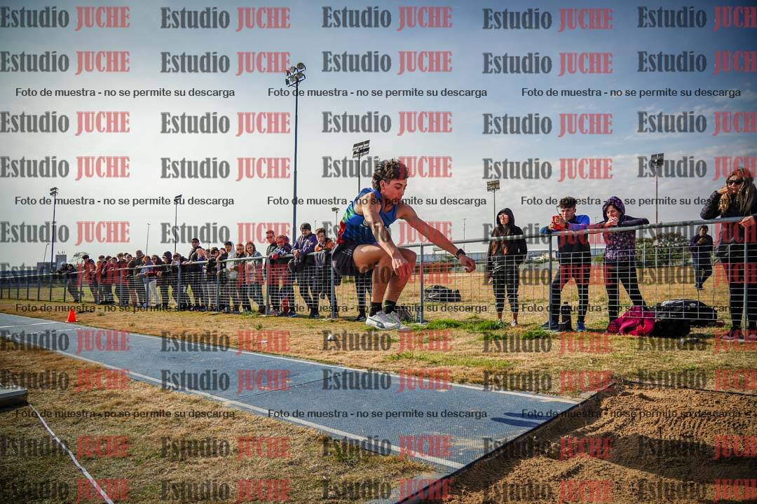 Fotos del salto triple de varones