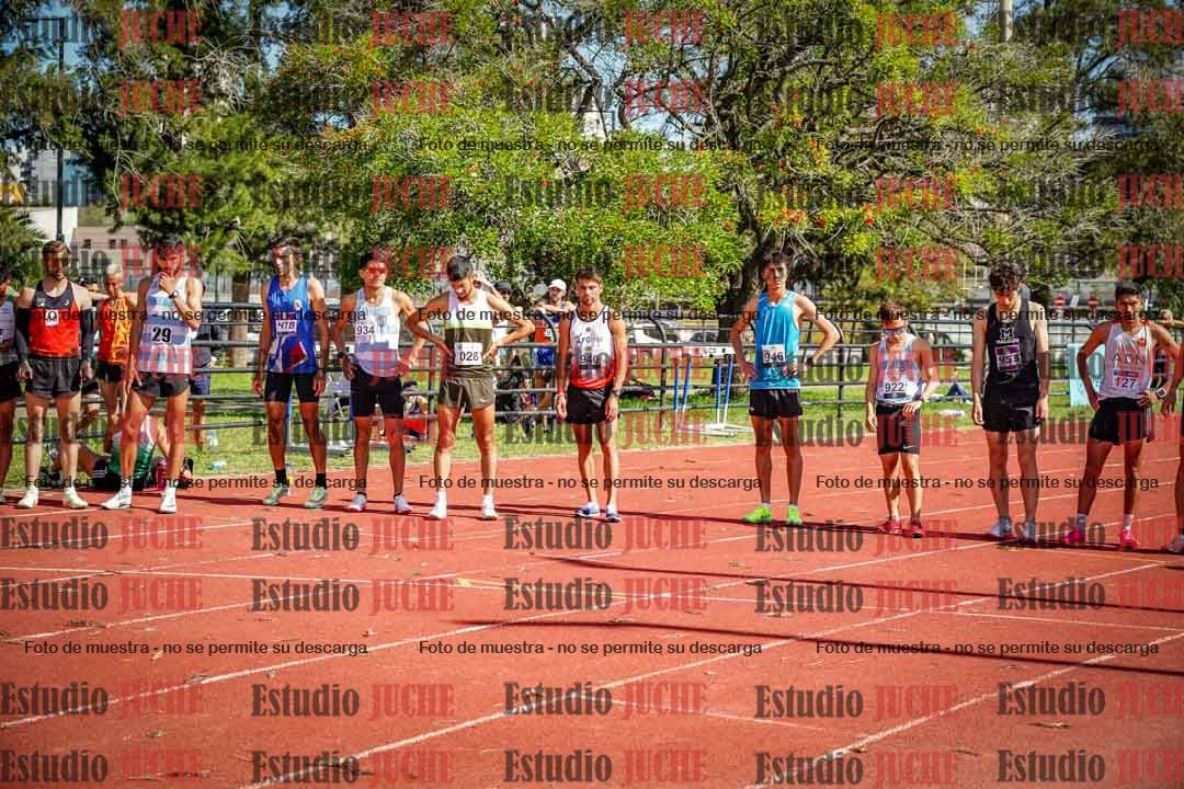 Fotos de los 5000 m llanos de varones