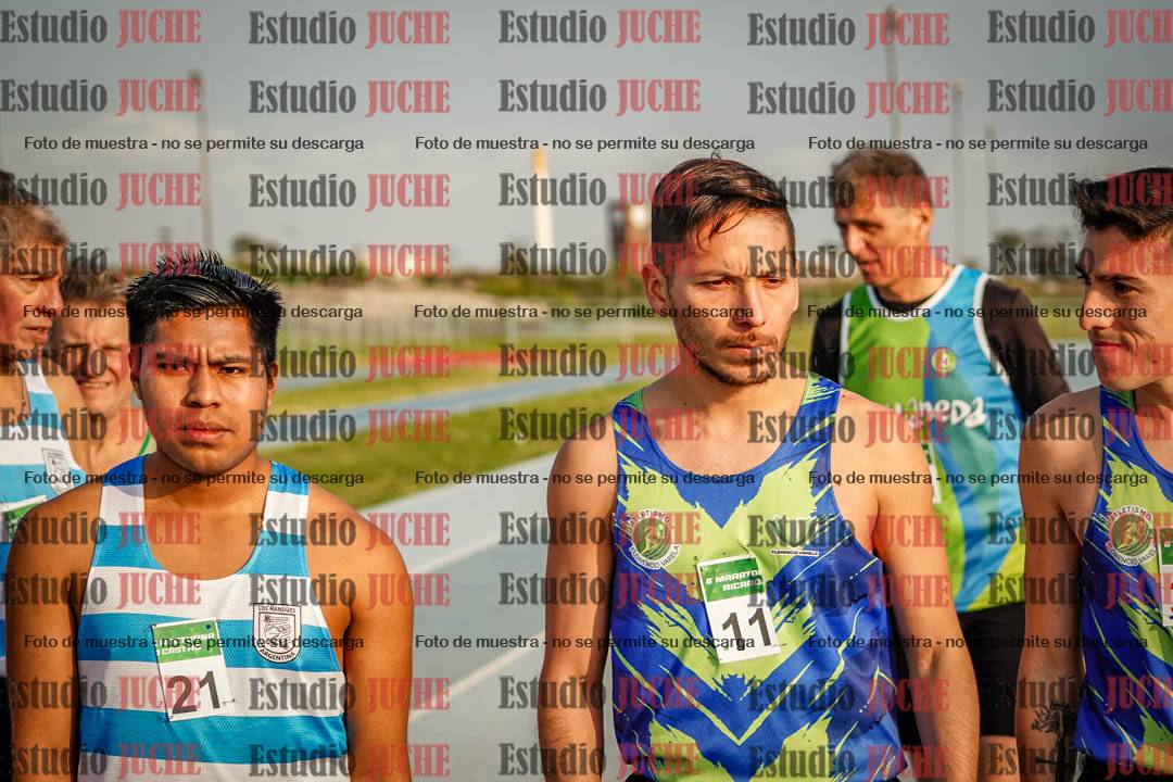 Fotos de los 3000 m llanos de varones