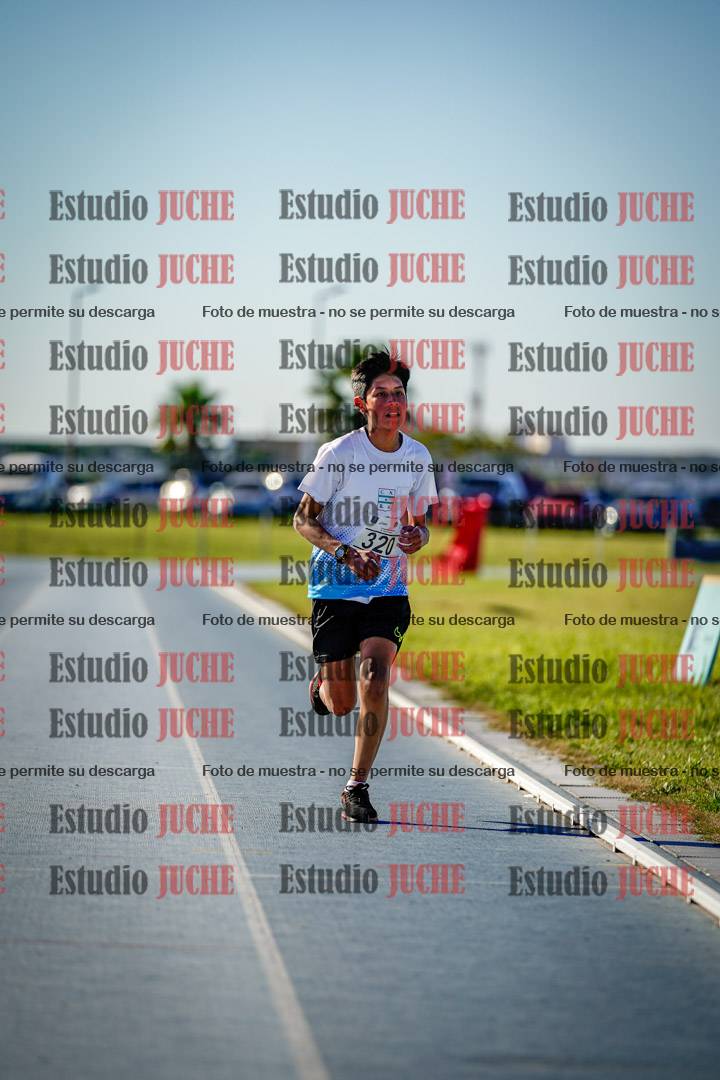 Fotos de los 2000 m llanos de varones