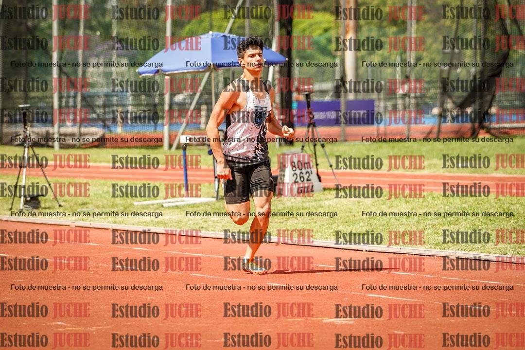 Fotos de los 400 m llanos de varones