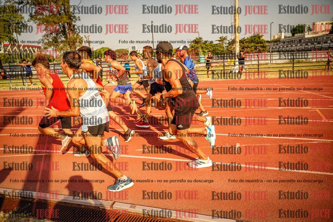 Fotos de los 1500 m llanos de varones