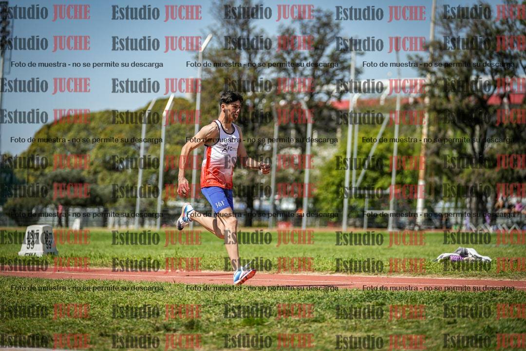 Fotos del salto en largo de varones - (incluye octatlón)