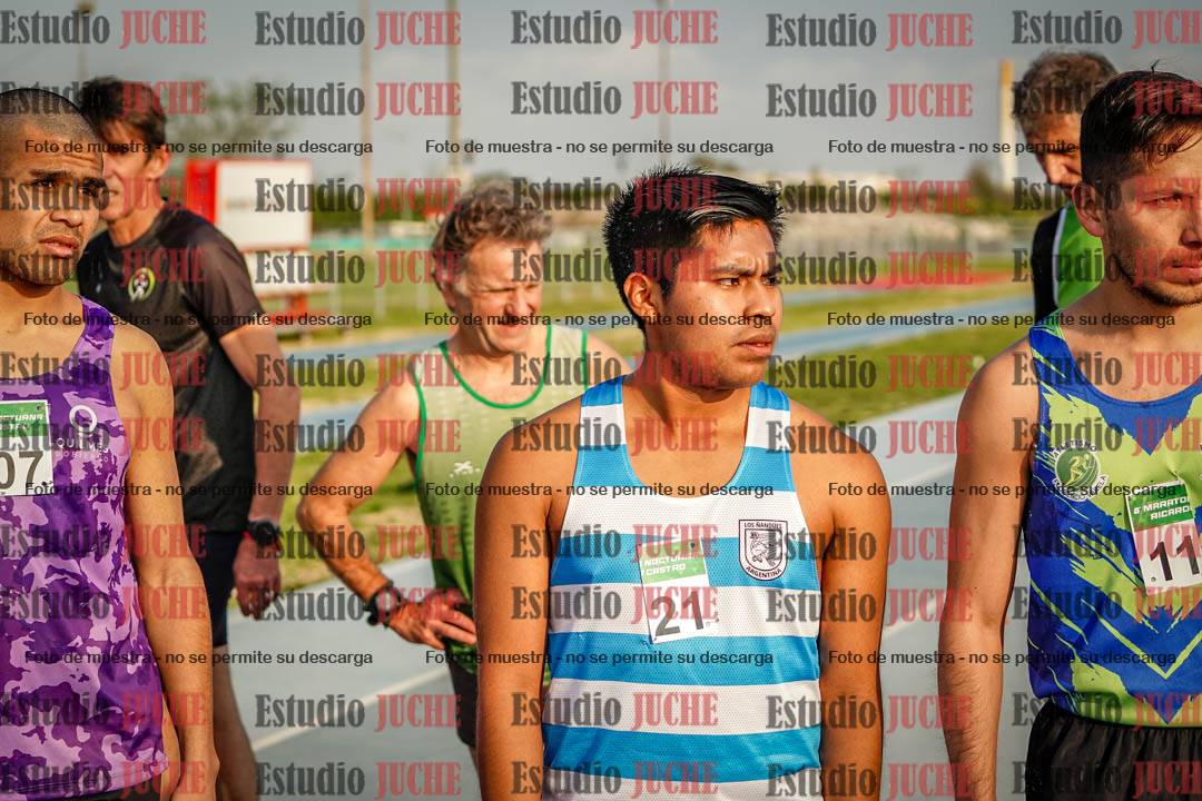 Fotos de los 3000 m llanos de varones