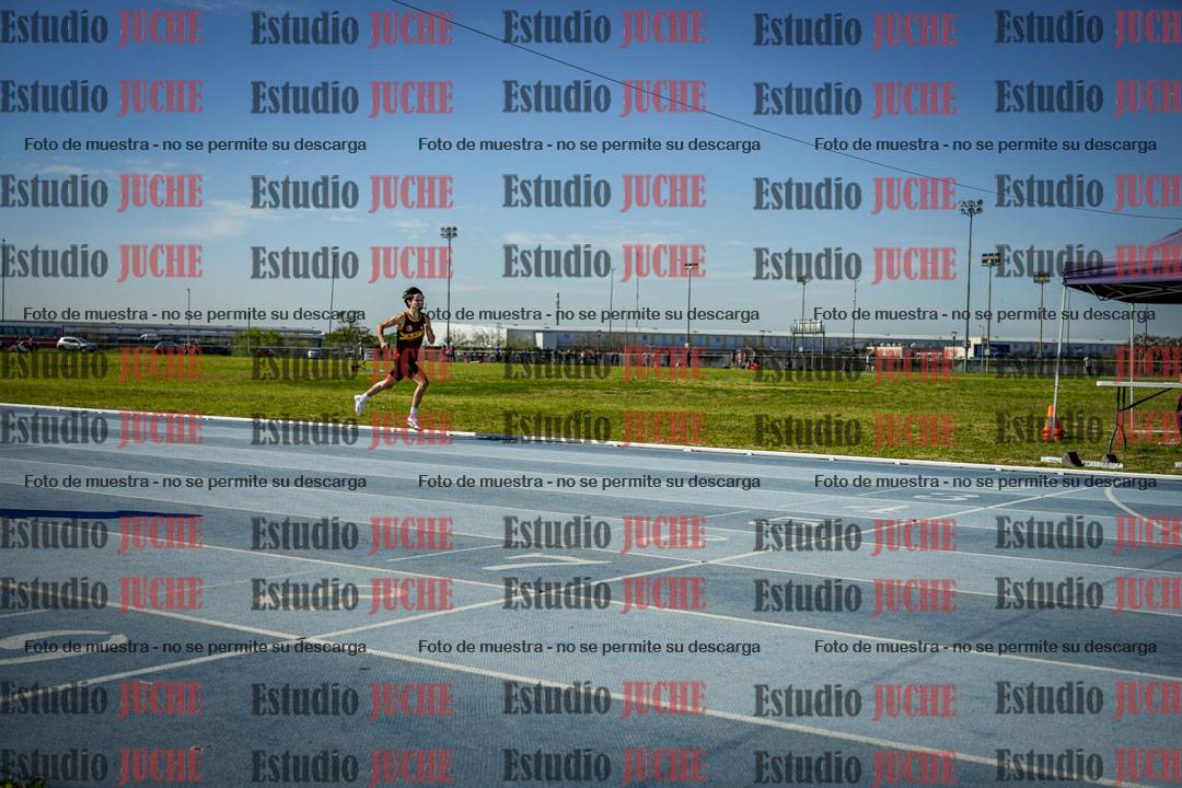Fotos de los 400 m llanos de varones