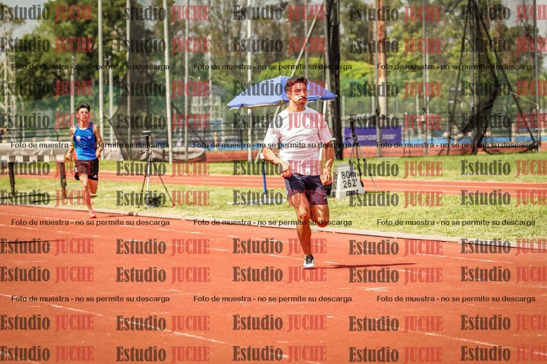 Fotos de los 400 m llanos de varones