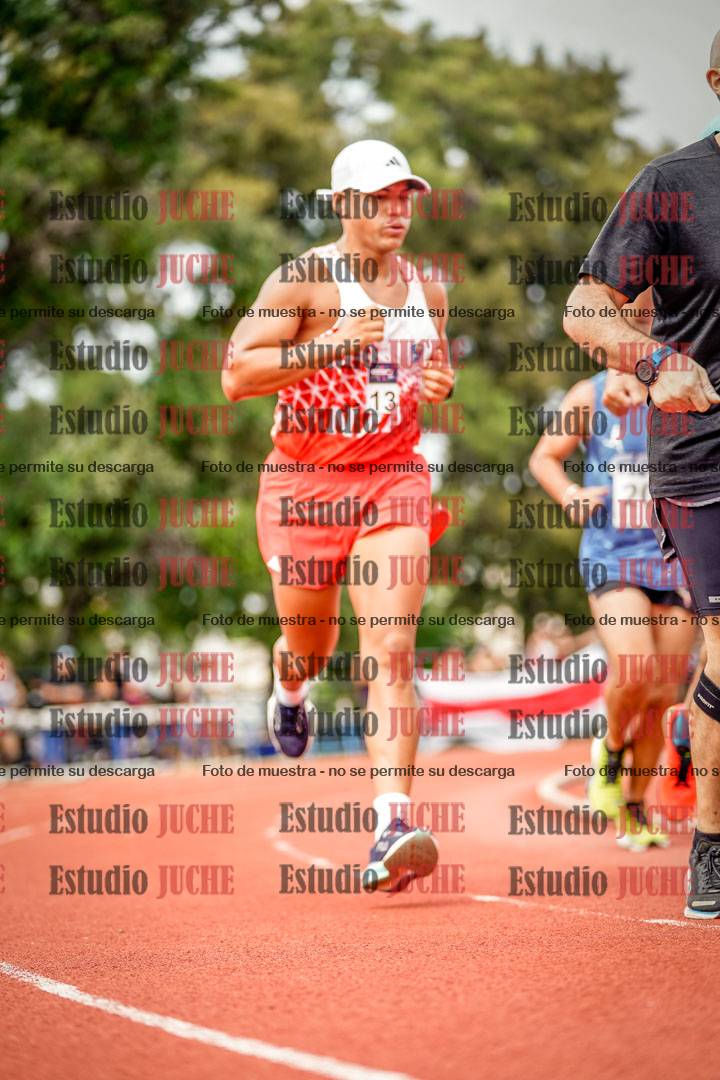 Fotos de los 3000 m llanos de varones
