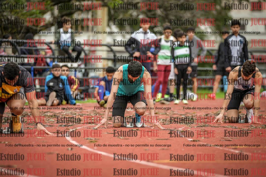 Fotos de los 200 m llanos de varones
