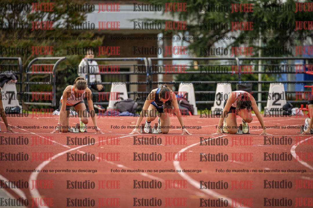 Fotos de los 100 m llanos de mujeres - FINAL