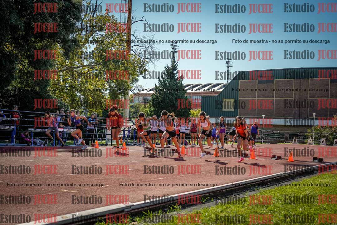 Fotos de los 80 m de mujeres