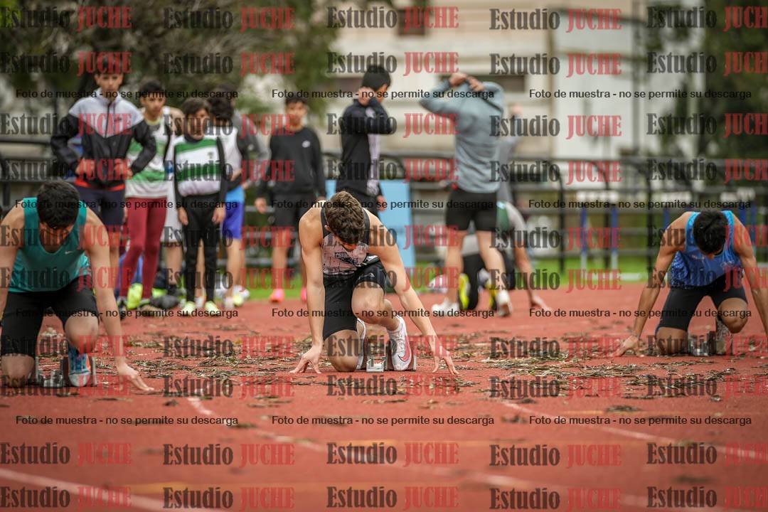 Fotos de los 200 m llanos de varones