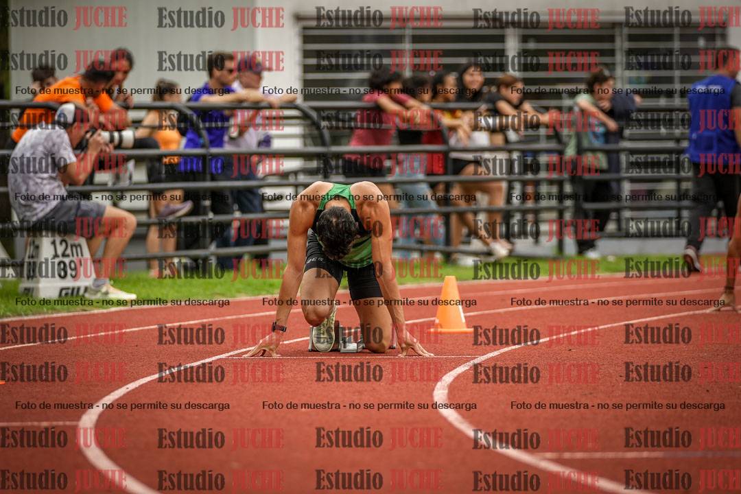 Fotos de los 400 m llanos de varones