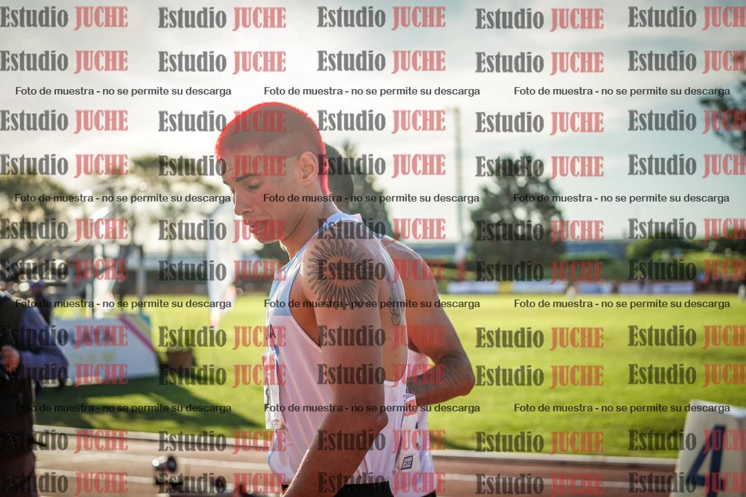 Fotos de algunos extras y podios del día 2