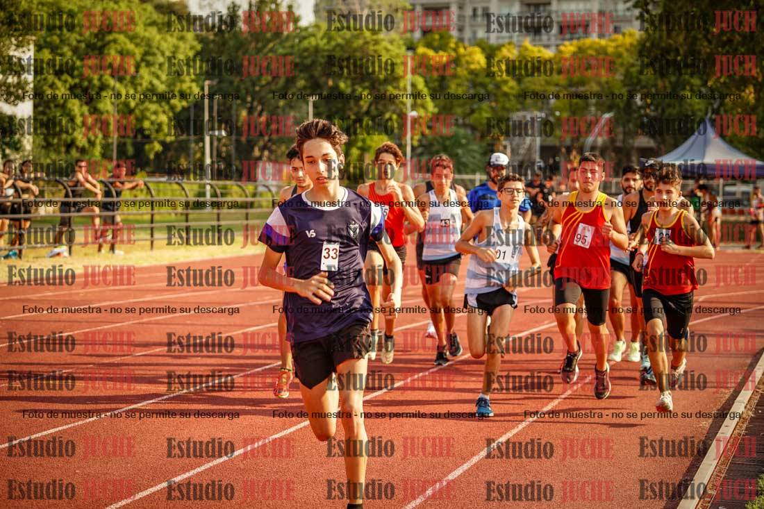 Fotos de los 1500 m llanos de varones