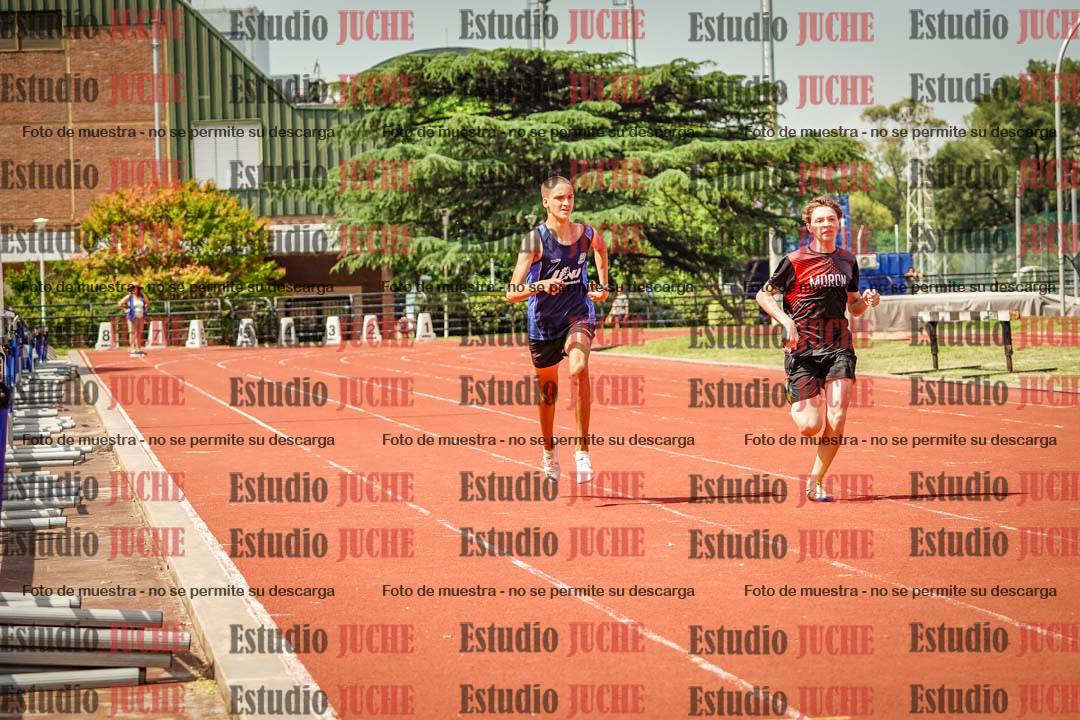 Fotos de los 400 m llanos de varones