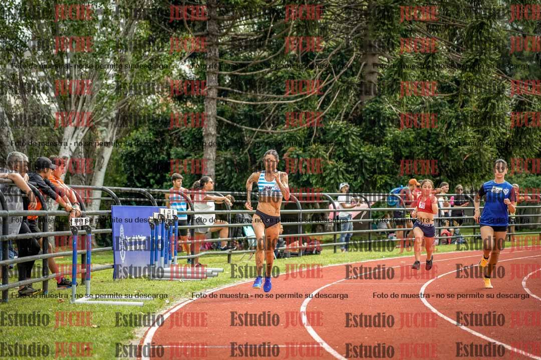Fotos de los 800 m de mujeres