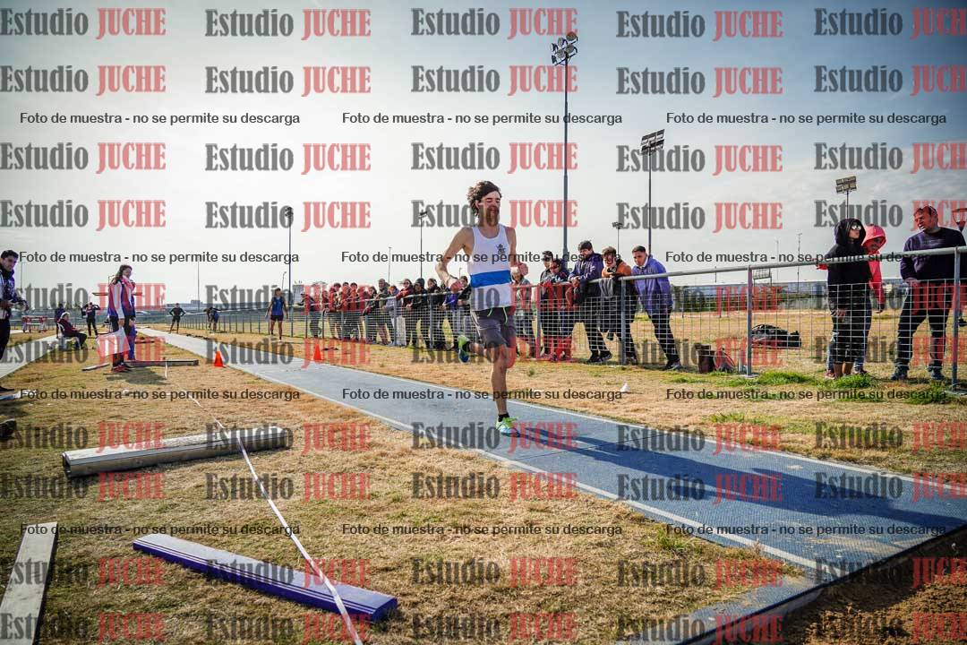 Fotos del salto triple de varones
