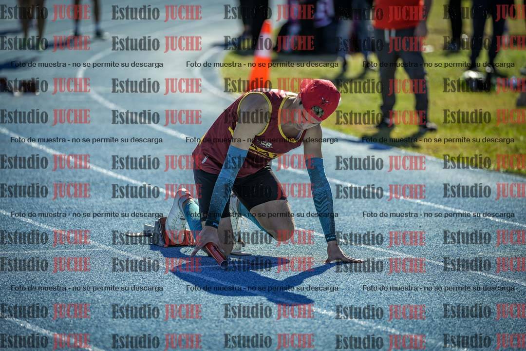 Fotos de las postas 4x200 m llanos de mujeres