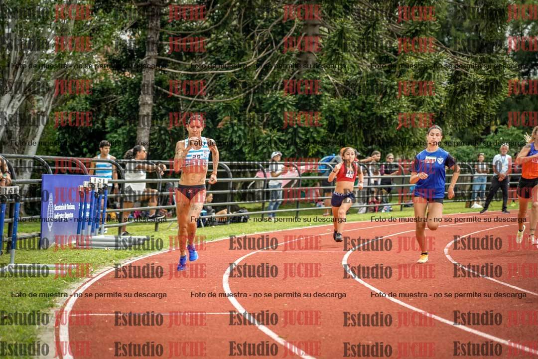 Fotos de los 800 m de mujeres