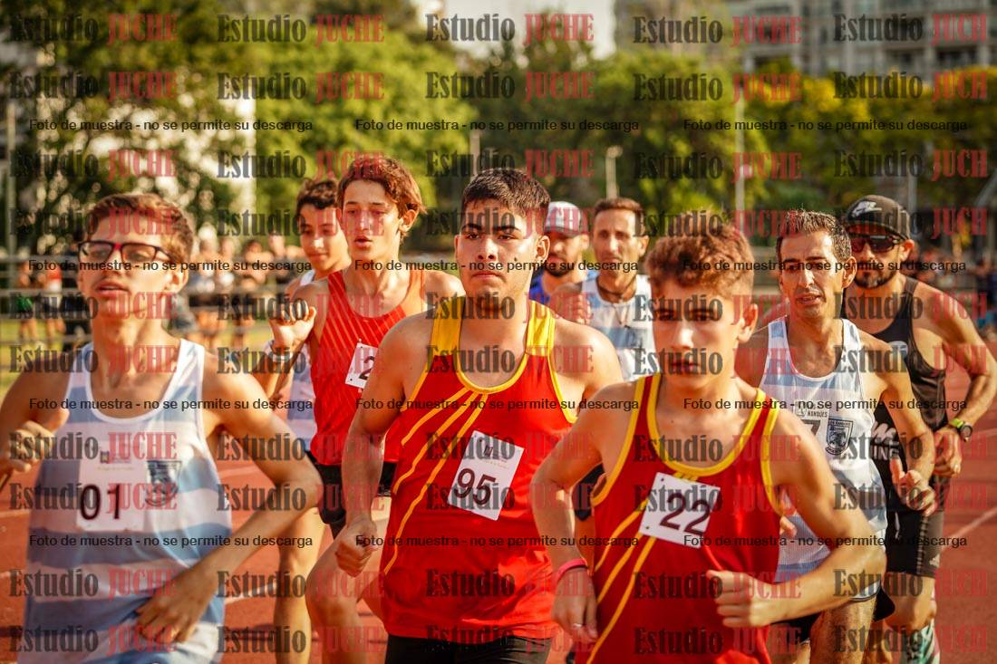 Fotos de los 1500 m llanos de varones